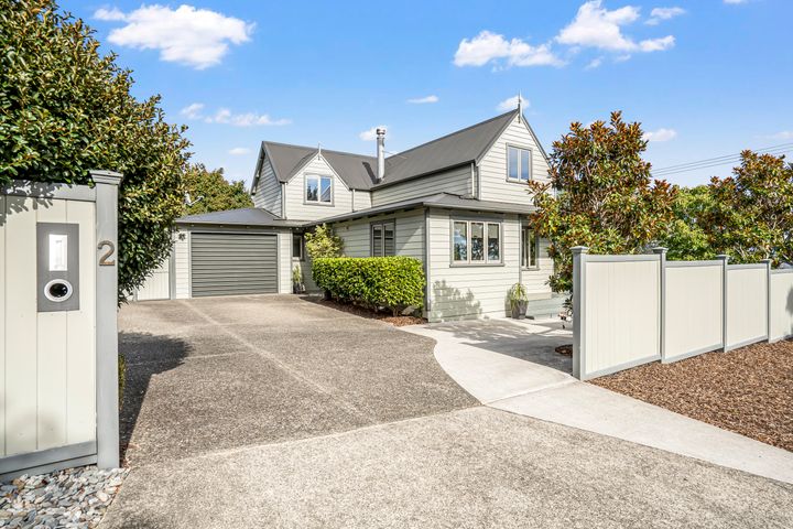 2 Hillplough Heights, Richmond property photo