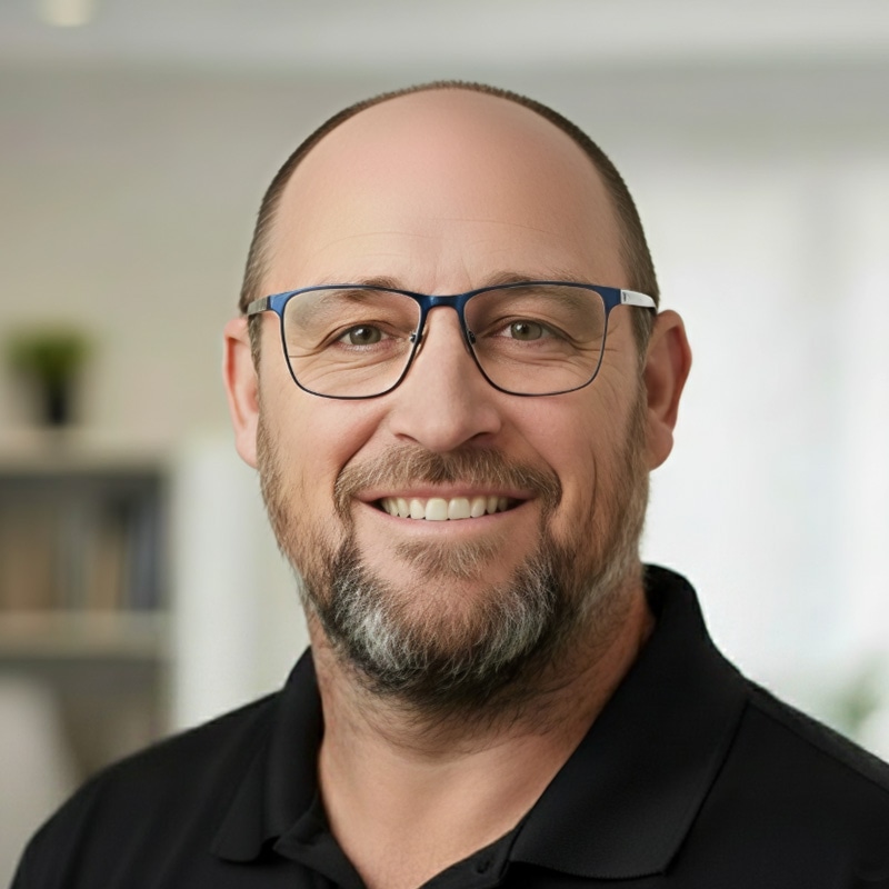 Mike Harvey headshot